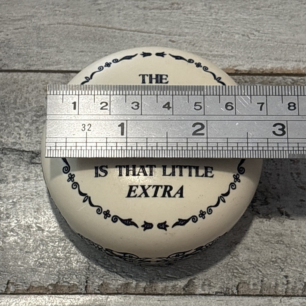 Baekgaard Paper Weight Collection Crafted‎ In England - Ordinary Extraordinary - Picture 8 of 10